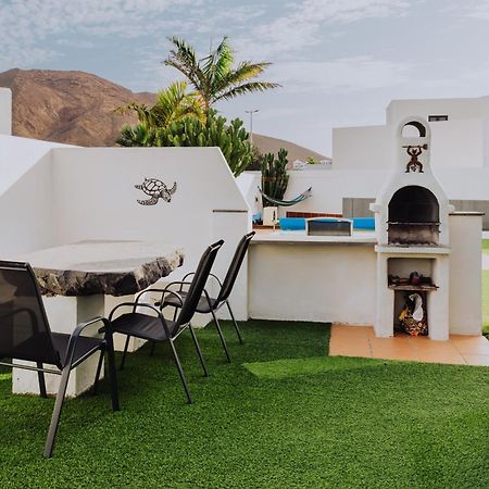 Villa Lanzarote Deluxe & Spa Pool 普拉亚布兰卡 外观 照片