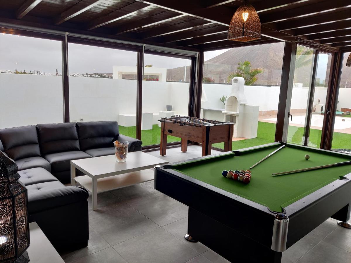 Villa Lanzarote Deluxe & Spa Pool 普拉亚布兰卡 外观 照片