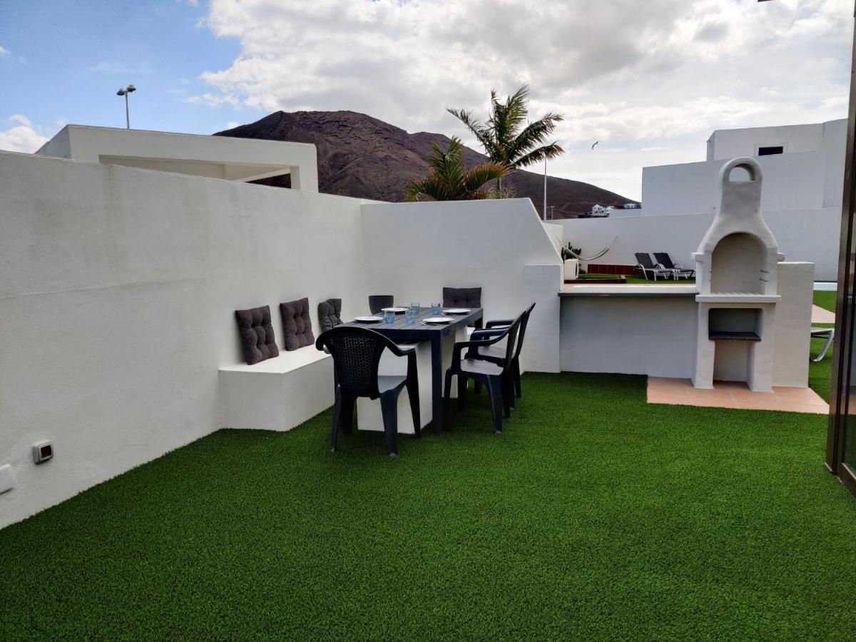 Villa Lanzarote Deluxe & Spa Pool 普拉亚布兰卡 外观 照片