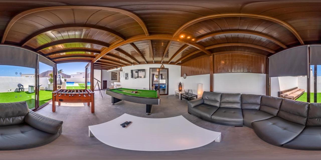 Villa Lanzarote Deluxe & Spa Pool 普拉亚布兰卡 外观 照片