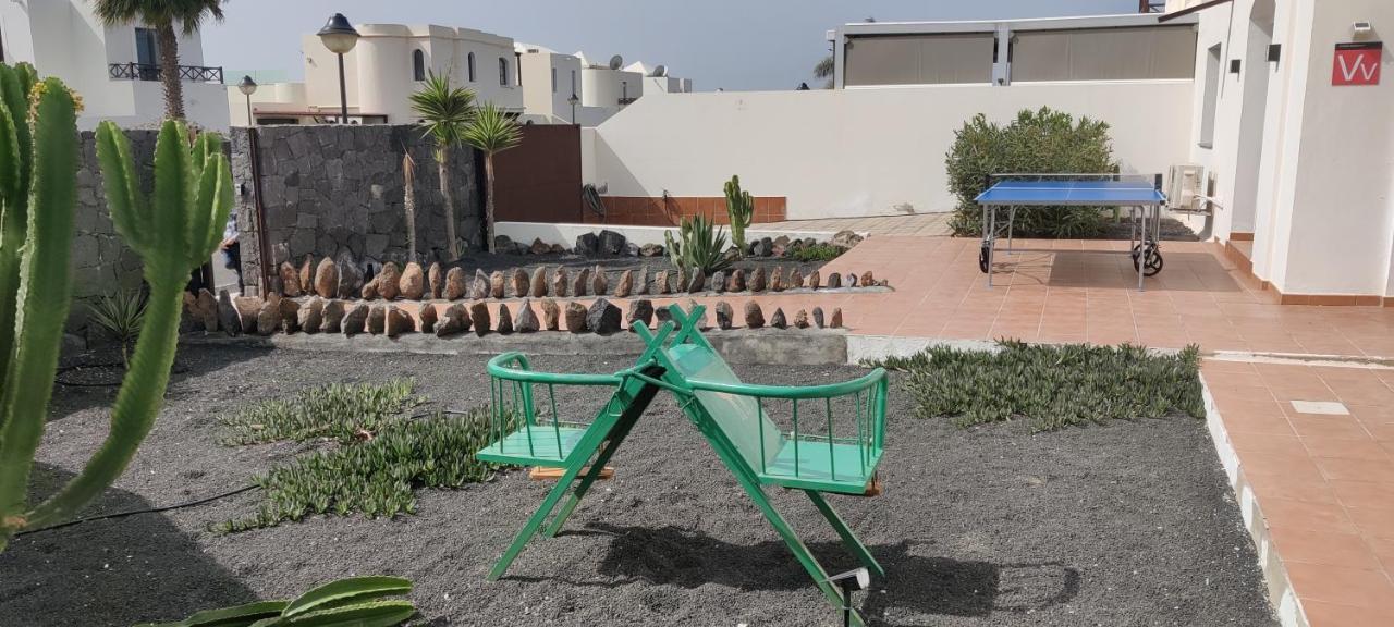 Villa Lanzarote Deluxe & Spa Pool 普拉亚布兰卡 外观 照片