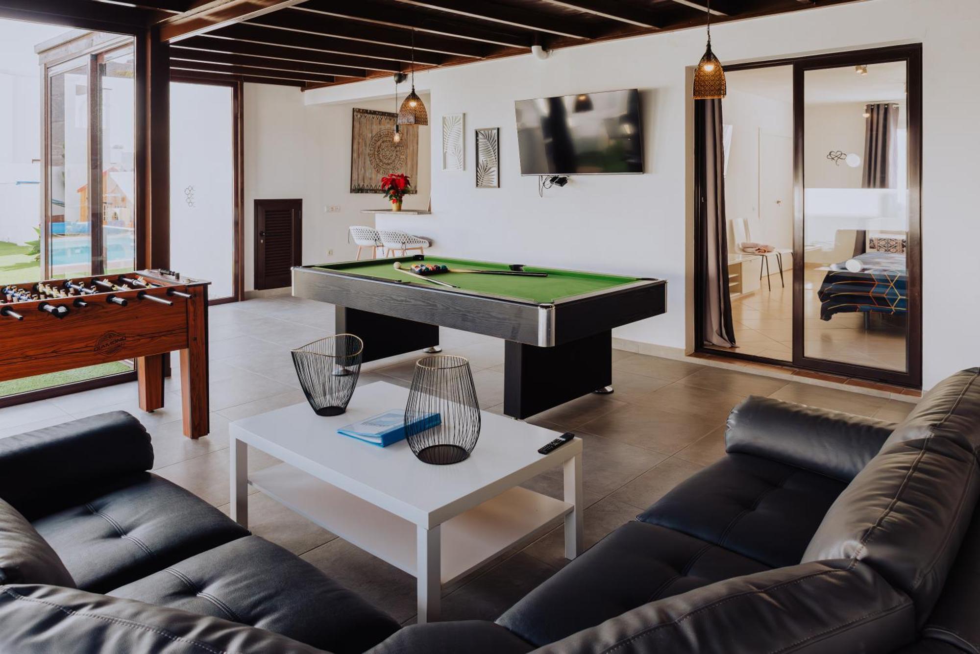 Villa Lanzarote Deluxe & Spa Pool 普拉亚布兰卡 外观 照片