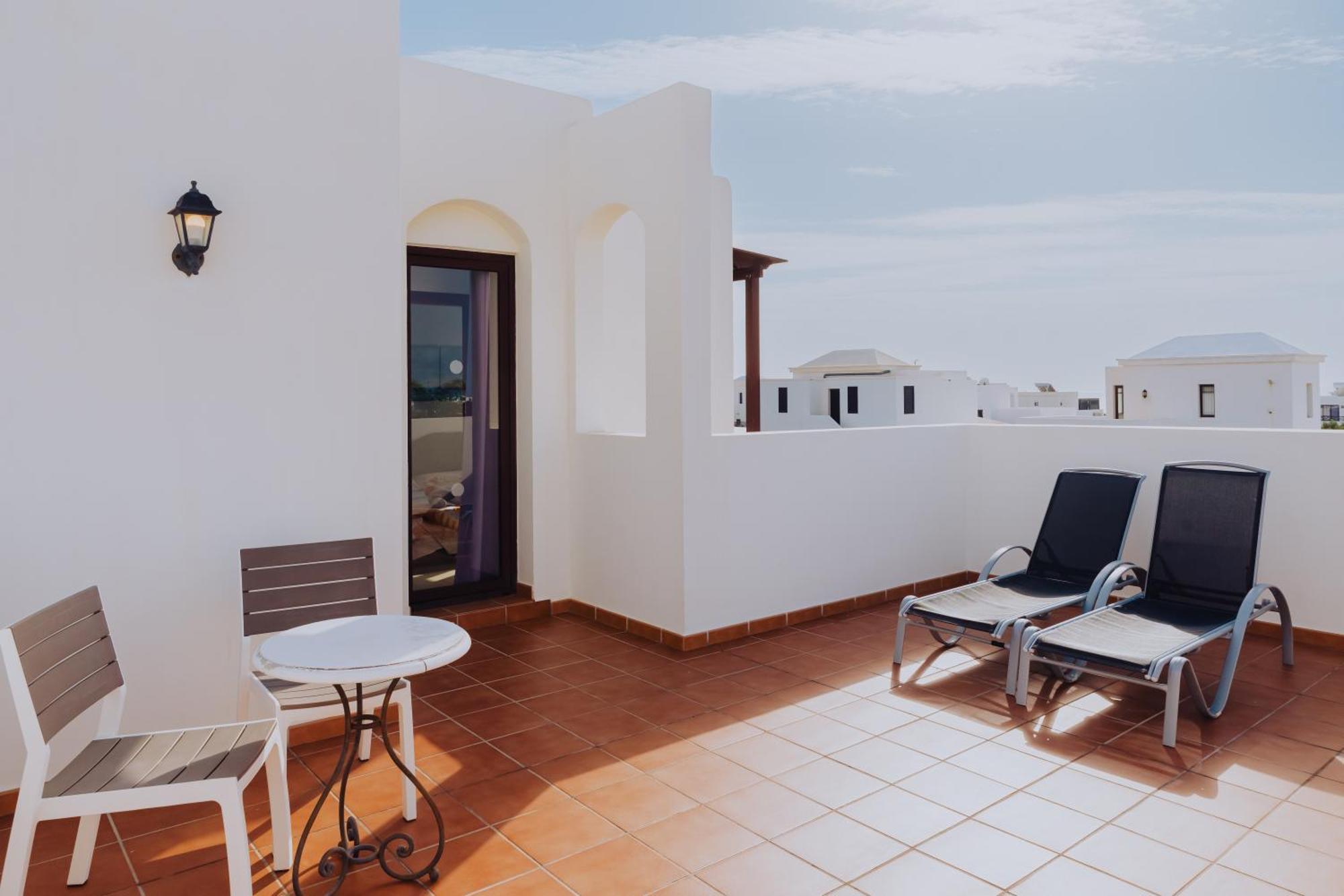 Villa Lanzarote Deluxe & Spa Pool 普拉亚布兰卡 外观 照片